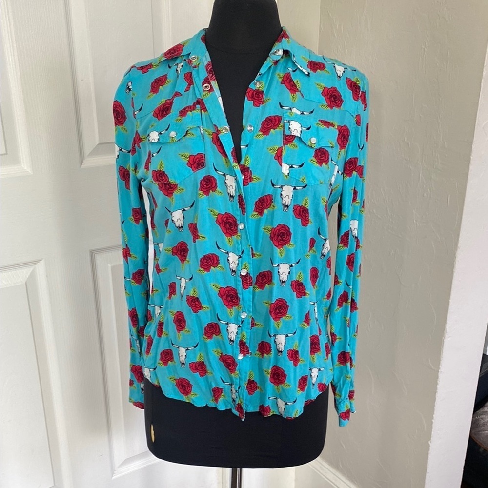 Roper Blue Button Down Shirt with Notched Collar